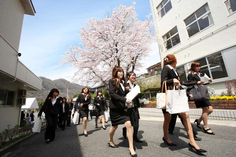 申请去日本留学有哪些途径