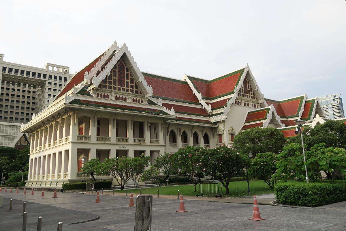 去朱拉隆功大学留学的条件